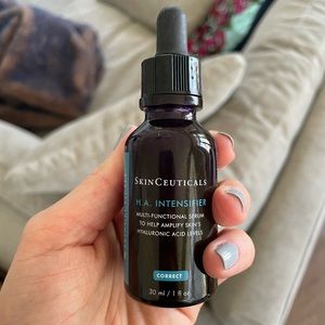 SkinCeuticals H.A. Intensifier